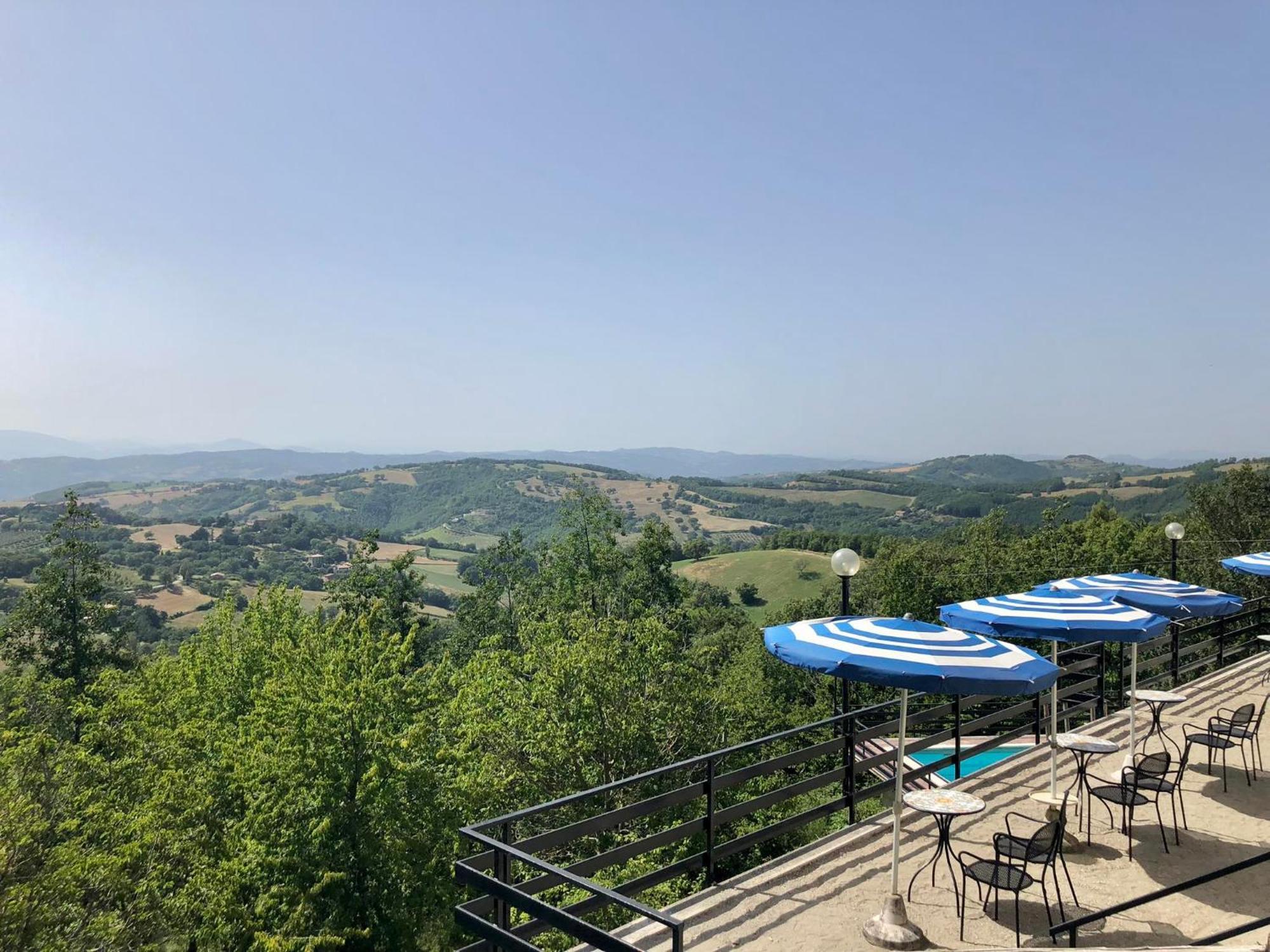 Bed & Breakfast Tra Le Colline