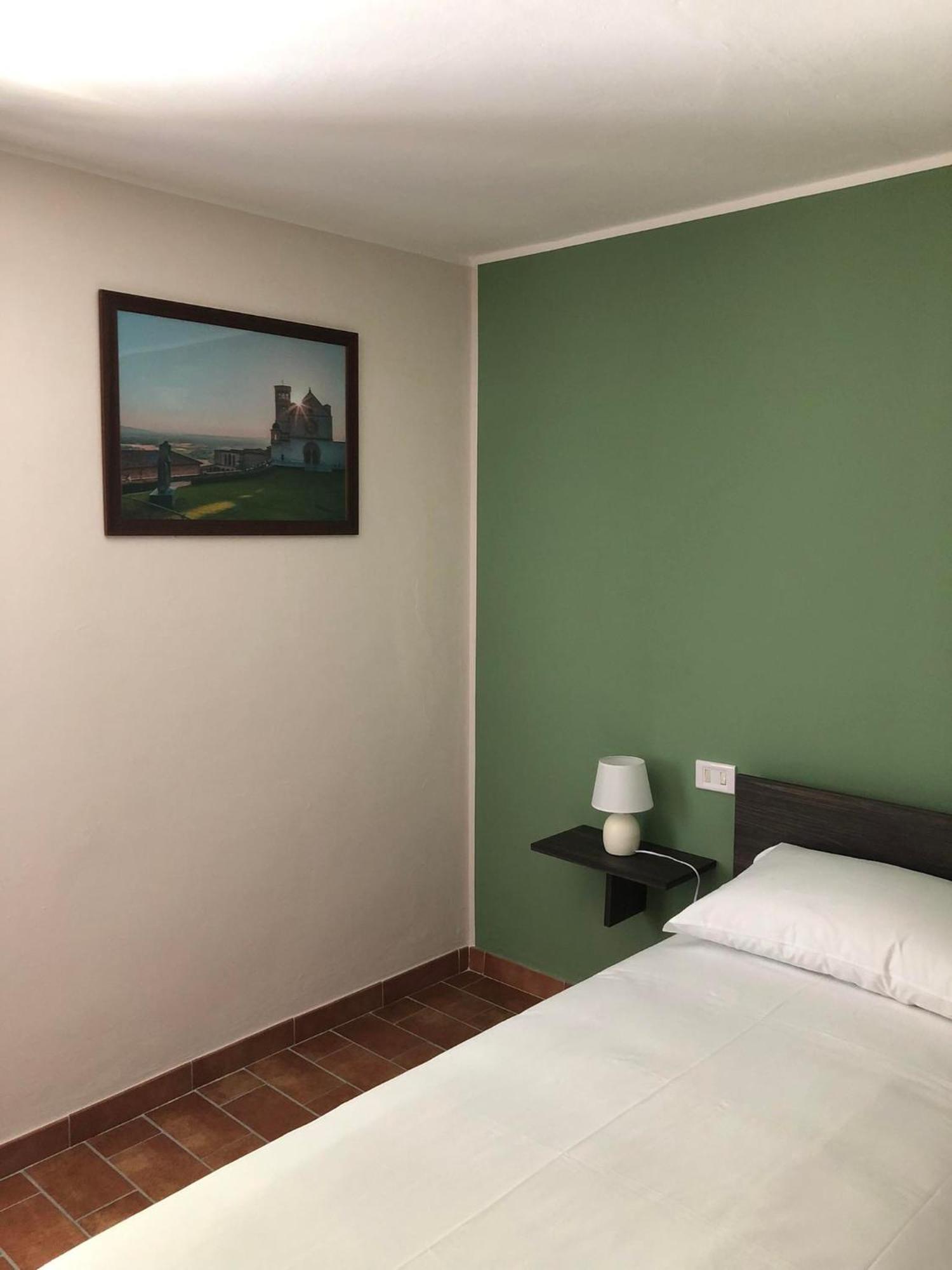 Bed & Breakfast Tra Le Colline Assisi